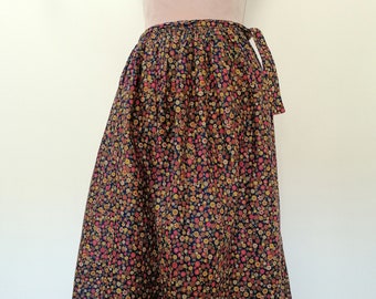 Vintage colorful floral print skirt 80s / Boho high waist A lined hippie skirt
