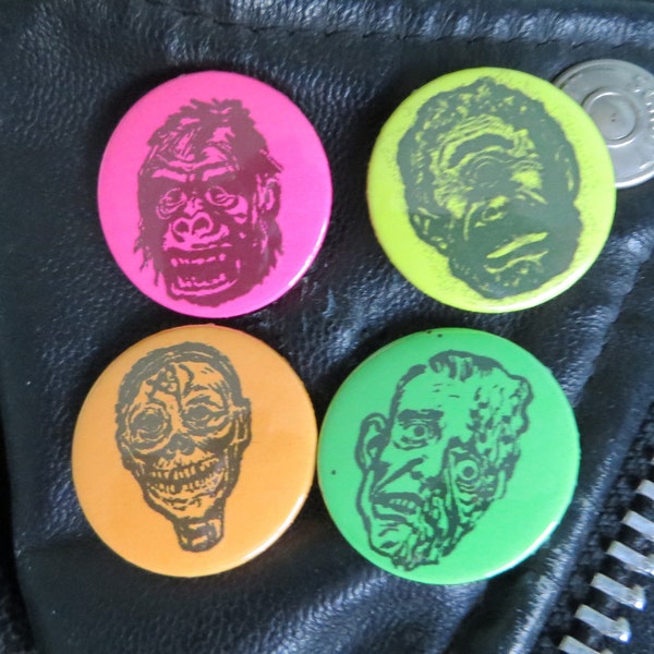 Monster badge set 2 : Famous monsters of film land / vintage horror advert / Forrest J Ackerman / Punk / Trash / Rockabilly / Psychobilly