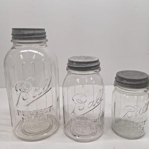 Ball perfect mason jar vintage