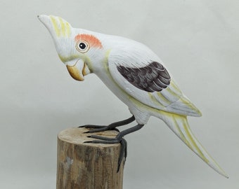 Cockatiel (perroquet) - sculpture en bois peint