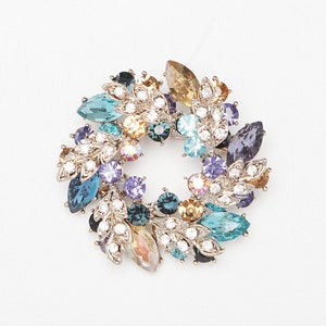 Vintage-style Czech Diamonds Rhinestones Flower Brooch - Zircon Corsage Garland