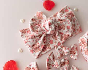 Conjunto de lazo para bebé con estampado de oso de San Valentín: accesorios para el cabello para mamás y bebés