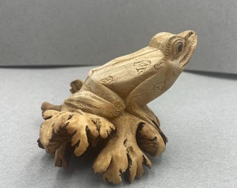 Vintage Wood Frog Sculpture, Hand Carved Toad on Tree Root, Rustic Wooden Amphibian Figurine Decor