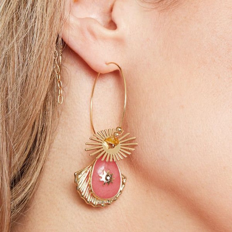18K Gold Plated Shelly Earrings Red Stone