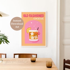 Puede incluir: Una impresi&oacute;n de arte digital imprimible con una ilustraci&oacute;n de un c&oacute;ctel Old Fashioned con una cereza y una rodaja de naranja. El texto "Old Fashioned Cocktail" est&aacute; en la parte superior de la impresi&oacute;n.