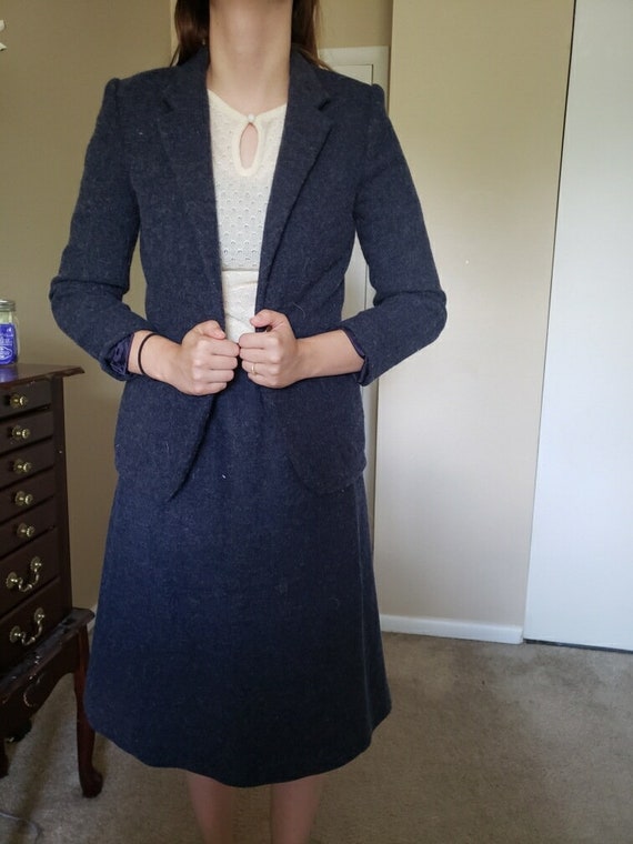Women’s pant suit