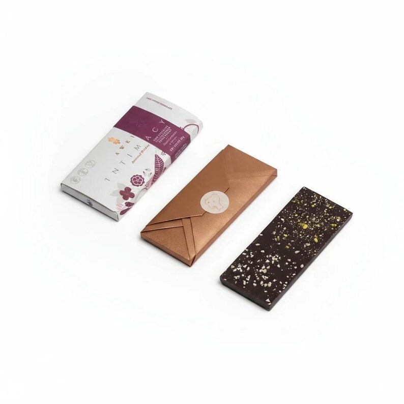 75% Bean-to-Bar Schokolade aus Ecuador – Arriba Nacional Kakao, vegan – Passionsfrucht, Mangostan & Pistazie image 2