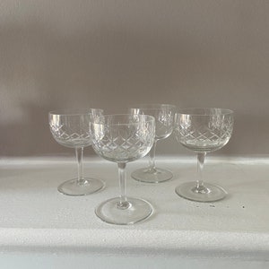Vintage cup, small  Wine glass,wine glasses ,liquor glasses , champagne flutes , mimosa glasses, crystal glasses , vintage glass