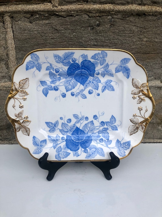 Vintage Plate, French plate, Porcelaine plate,porcelaine tendre, Vintage porcelain, Creil et Montereau, Hand Decorated , Blue Floral Decor