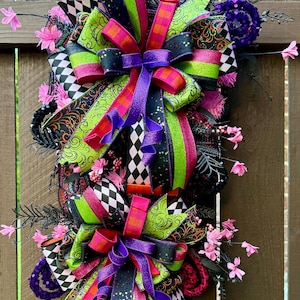 Whimsical Purple Green Pink Halloween Swag, Funky Halloween Front Door Swag, Harlequin Halloween Decor, Gift Ideas, Halloween Party Decor