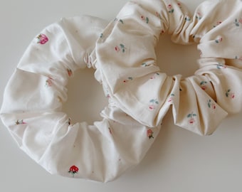 Adult Strawberry + Dainty Floral Scrunchies, Seed and Root Hair Accessories, Hair Ties, Elastics, Neutral, Boho, Summer, Spring, Fruit