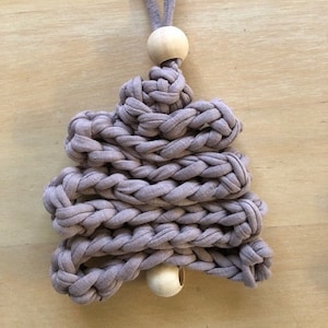 Chunky Crochet Christmas Tree Pattern