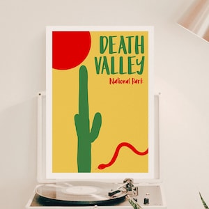 Death Valley Retro Reisedruck - USA Reiseplakat, Nationalpark Landschaft, Kalifornien, Wüstenlandschaft, Abstrakt Bunt, Hell Retro