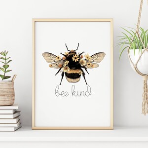 Grafika "Bee Kind" - Bądź szczęśliwy, bądź sobą, bądź pszczołą, grafika przyrodnicza, słoneczniki, wiosna lato, sztuka ścienna dla miłośników pszczół, inspirujący cytat