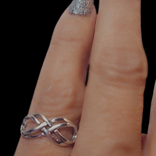Silver Irish Ring, Sterling Silver Celtic Double Infinity Ring, Celtic thumb ring, Irish Ring, Love Knot Ring, Silver Ring