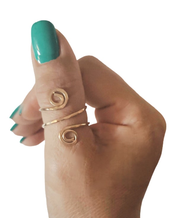 Double V Thumb Ring Gold Thumb Ring Thumb Rings Minimalist Ring Chevron Ring  Simple Ring Silver Ring Knuckle Rings TR16 - Etsy | Gold thumb rings, Thumb  rings, Toe rings