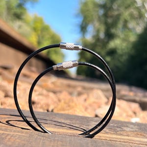 Black Stainless Steel Wire - 6 Inch Wire with Twist Open & Close Cap for DIY Projects