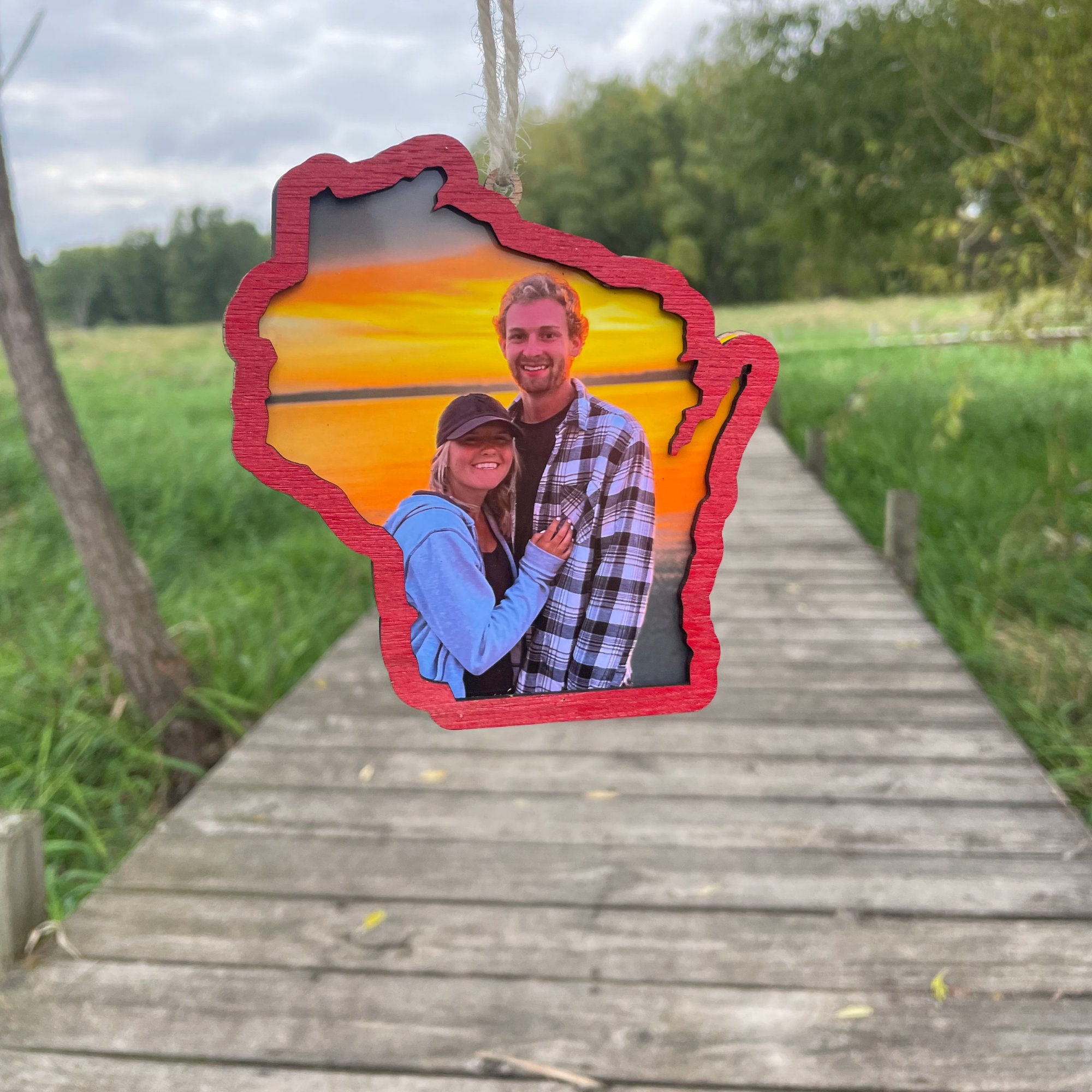 Personalized Picture Ornament, Wood Photo Frame Wooden State Christmas Ornament