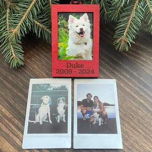 Wooden Photo Frame for Mini Instax Polaroid - Stylish Fujifilm Instax Mini Ornament for Home Decor & Gift Ideas