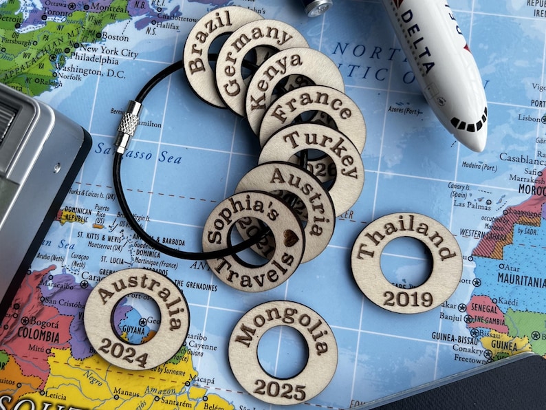 Personalized Travel Token Keychain Backpack tag Country visited travelers gift Custom travel disc Key chain travel keepsake Classic Light Wood