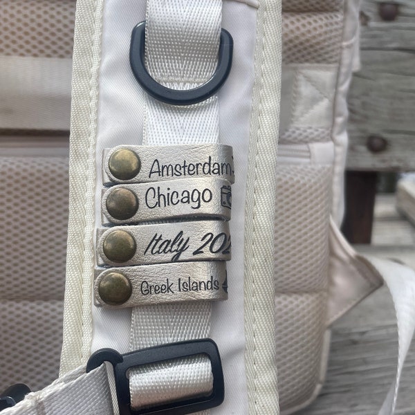 Chicago Engraved Leather Charms, Custom Backpack Tags, Cool Keychain Travel Essentials