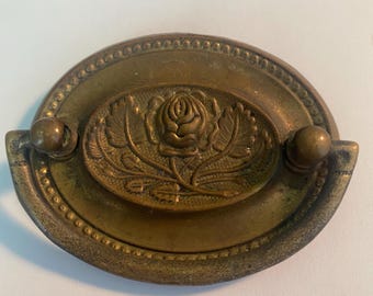Antique Hepplewhite style-8 oval brass drop drawer pulls, with Victorian federal rose motif.