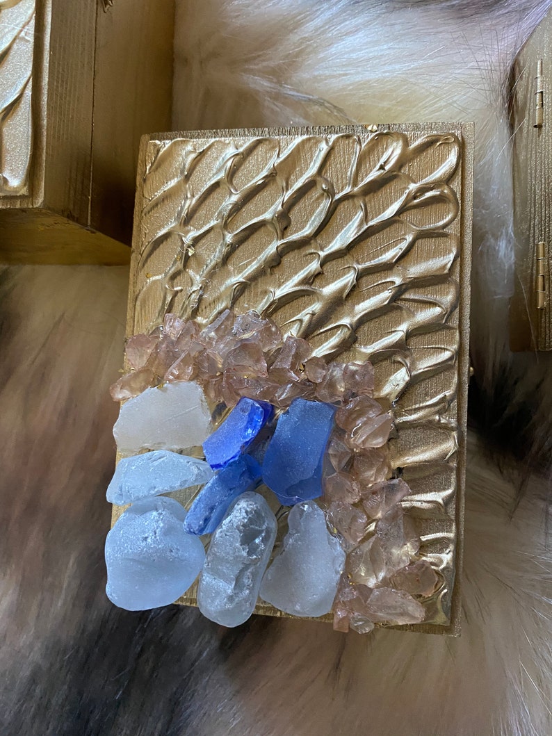 Jewelry box