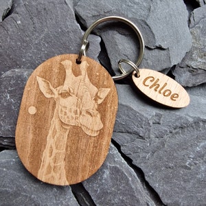 Engraved Wooden Giraffe Keyring - Handmade African Animal Keychain Gift, Unique Gift Idea, Customizable Key Ring