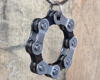 Unique Upcycled Mountain Bike Chain Keyrings - Eco-Friendly Accessories