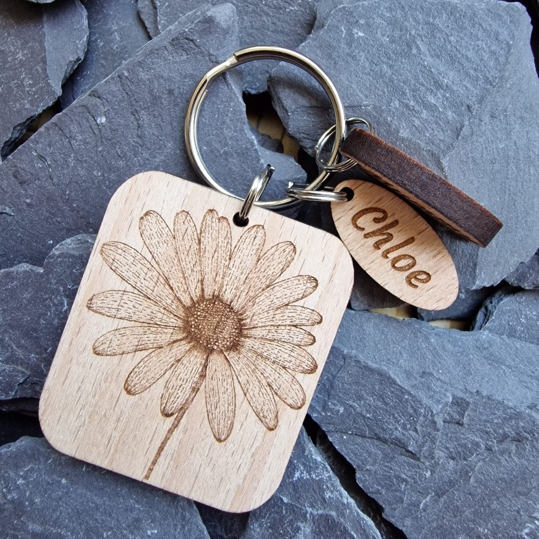 Natural Form Key Rings Daisy Wooden Engraved Keyring, Flower Keychain for Nature Lovers and ...