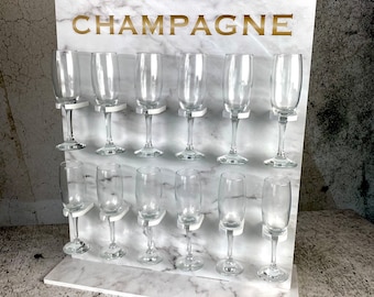 Champagner Wand Champagner Ständer Tabletop Ständer verschiedene Größenoptionen. Weißer wasserfester Kunststoff. Freistehender Vitrinenständer Marmor bedruckt