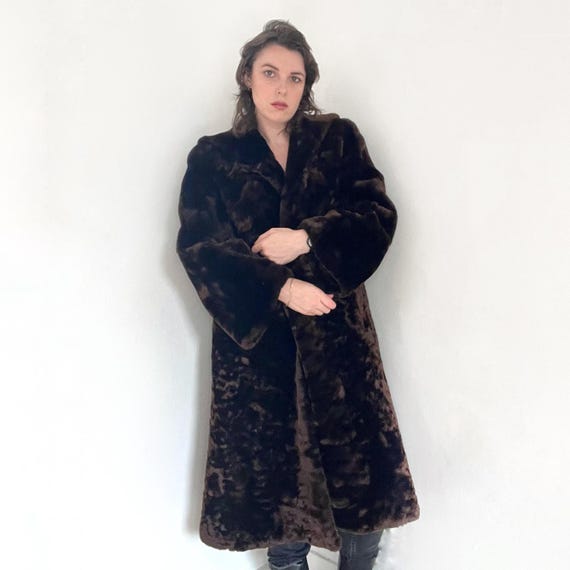 ブラウンのフェイクファーロングコート - Etsy 日本