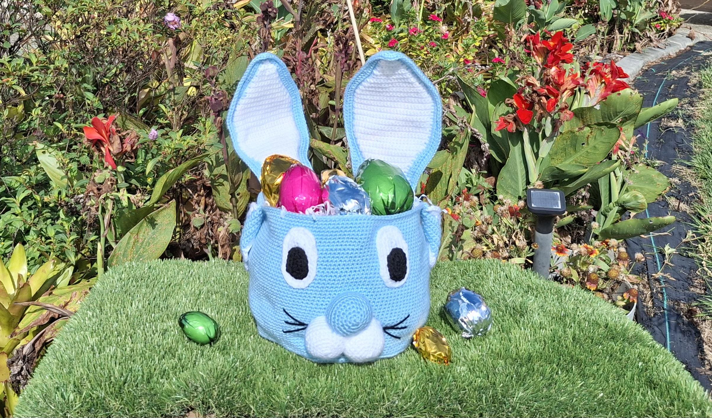 Amigurimi Easter Egg Collecting Basket