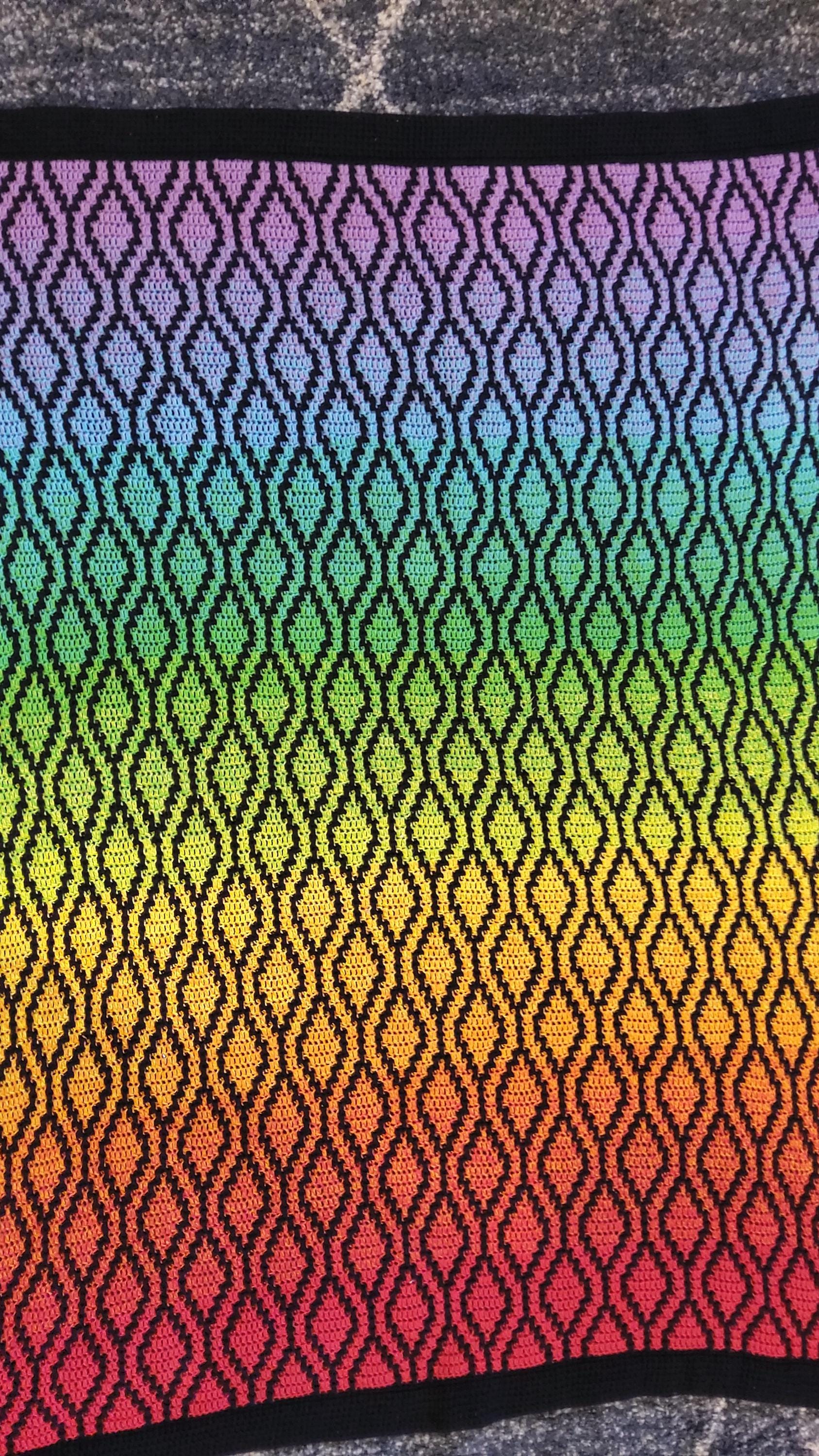 Quilted mosaic blanket pattern