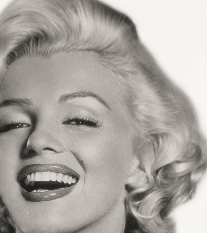 monroe chanel