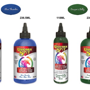 May include: Two bottles of Unicorn Spit gel stain and glaze in Blue Thunder blue and Dragon's Belly green. The bottles are available in 118 ml and 236.5 ml sizes.