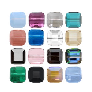 5601 Cuentas cúbicas: Cuentas de cristal totalmente perforadas, cristal austriaco Primero Crystals, alternativa a Swarovski