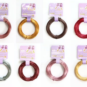 BeadSmith® Decorative Aluminum Wire for wrapping designs - Available in popular colors - Diameter 18 Gauge/1mm - Pack includes 11.8m/39ft