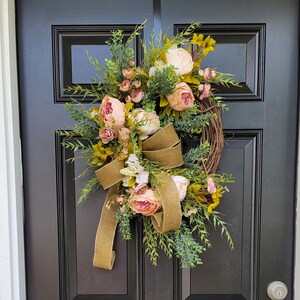 Year-Round Cottage Style Wreath, Spring Peony Grapevine Wreath, Summer Shabby Chic Wreath, Country Rose Decor, Greenery Door Wreath