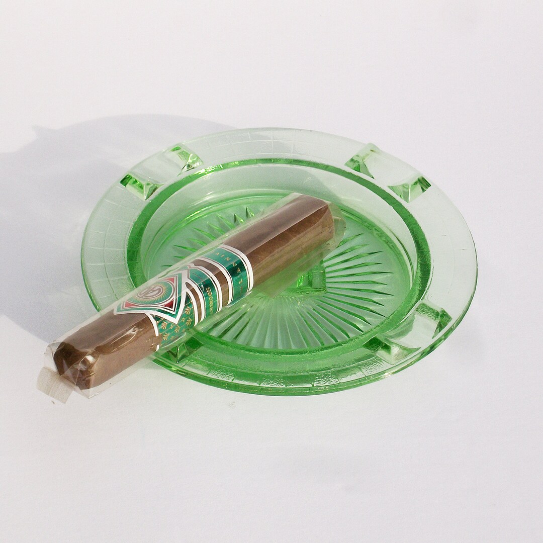 Vintage Hazel Atlas Uranium Green Glass / Ashtray Matchbox Etsy