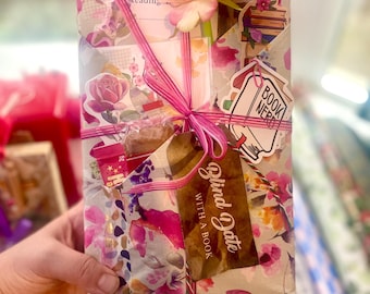 Cita a ciegas personalizada con un libro: libro con envoltorio misterioso, regalo para amantes de los libros, regalo sorpresa, regalo para amantes de los libros, para adultos y jóvenes.