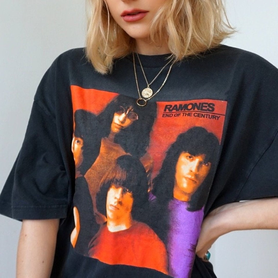 RAMONES - Unisex T-shirt - Etsy