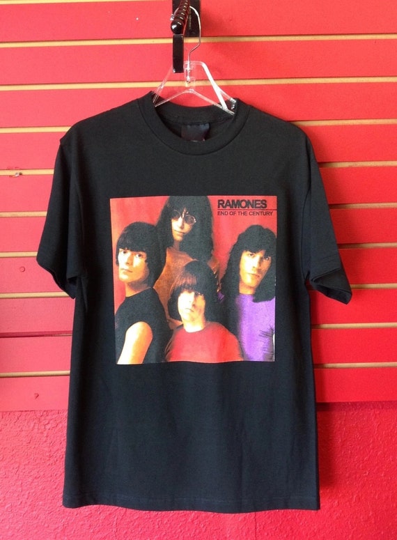 RAMONES - Unisex T-shirt - Etsy
