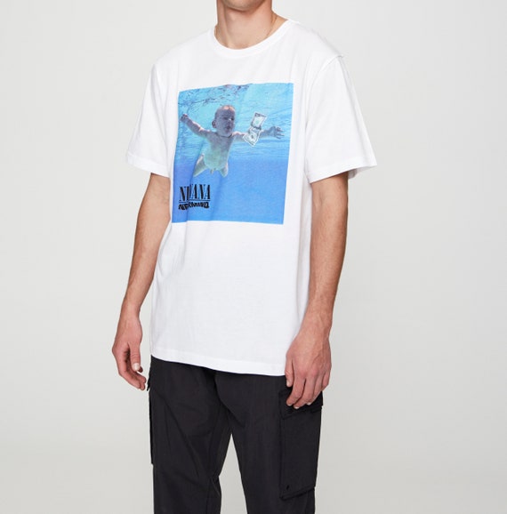 pull and bear nirvana shirt