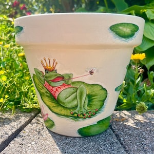 Lazy Frog Days Flower Pot