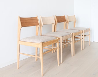 Un conjunto de 4 sillas de comedor de diseño vintage de los años 70, al estilo de Cees Braakman.