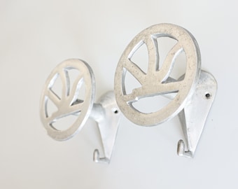 A Set of 2 Art Deco Italian Coat Hooks, 1930s.