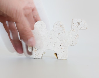 Vintage Travertine Camel Sculpture by Fratelli Mannelli, 1970s.