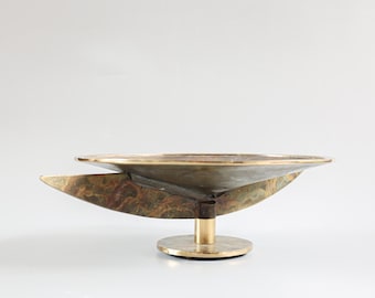 Antonella Caprio Saviato Brutalist Sculptural Brass Centerpiece Bowl, Italy, 1980s