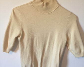 Pale yellow cashmere sweater Clearance